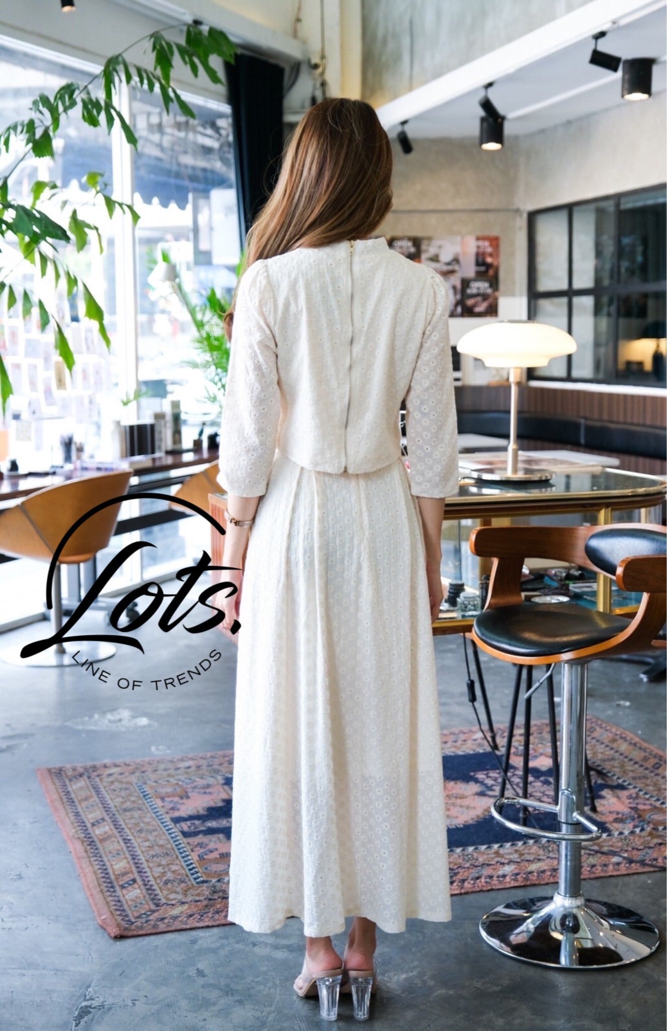 ชุดดำ ชุดset 2 ชิ้นออกแบบมาด้วยผ้าลายใหม่ m-2xl