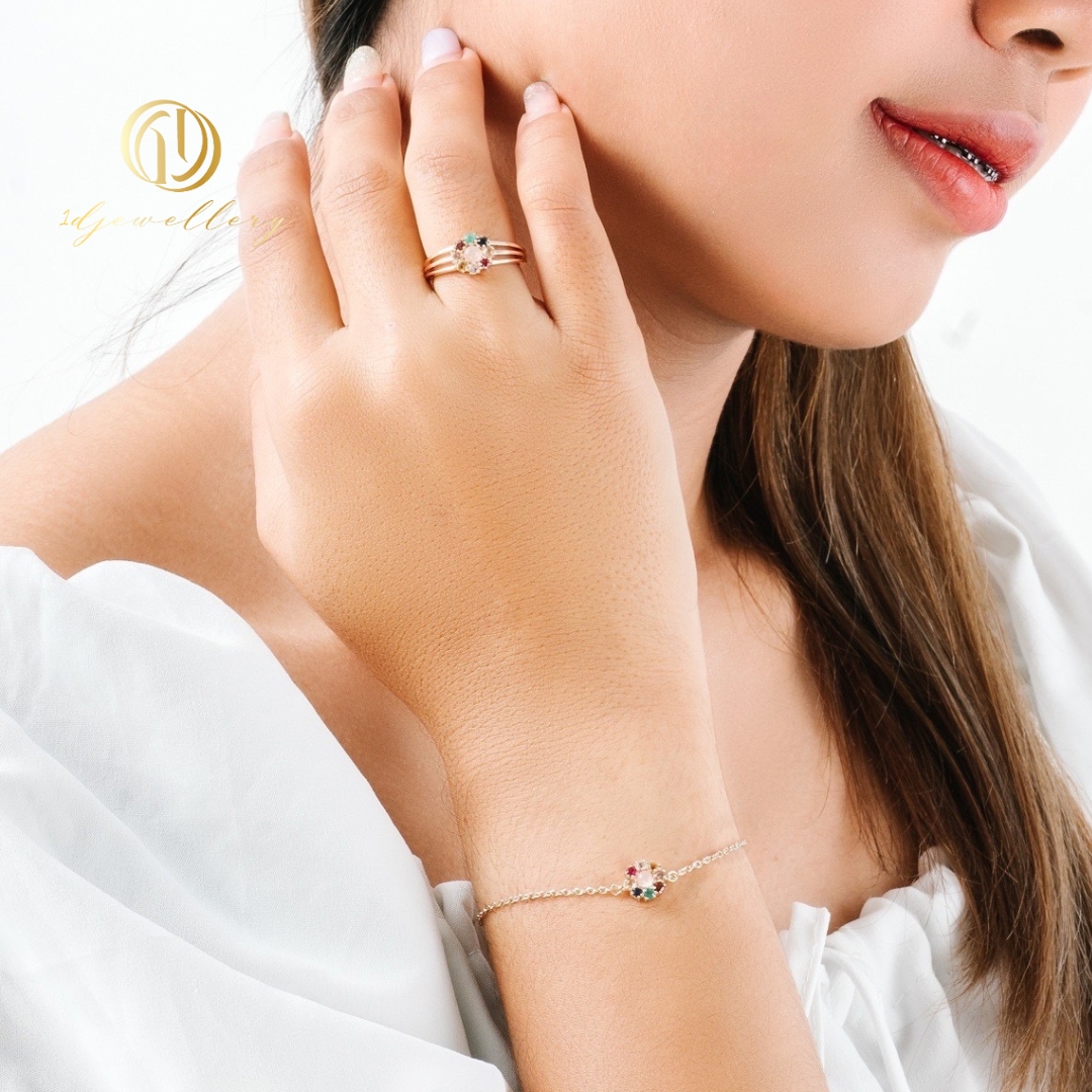 สายมูต้องมี! [ราคาพิเศษทุกวง!] 1D Jewellery สร้อยข้อมือเงินแท้ 925 ชุบโรเดียม แหวนนพเก้า (Nine Lucky Gems) วงเดียวจบเสริมครบทุกด้าน เฮงๆ รวยๆ ดีไซน์สวย ทันสมัย