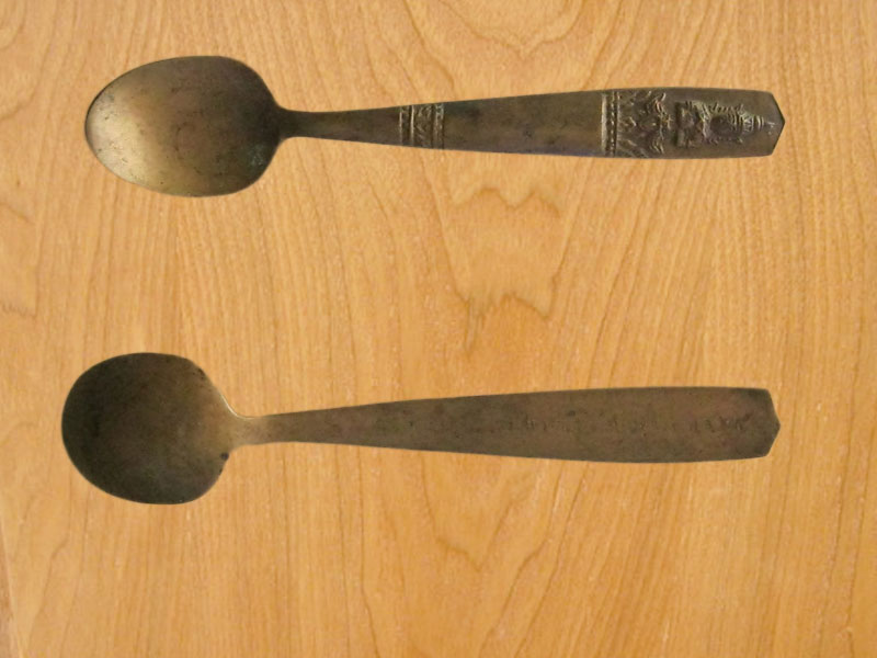 ช้อนทองเหลือง เทพพนม (4303)