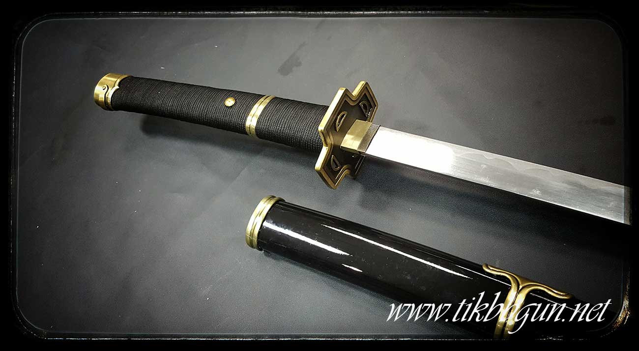 ดาบยูบาชิริ ของโซโลจากการ์ตูน วันพีช( One Piece)