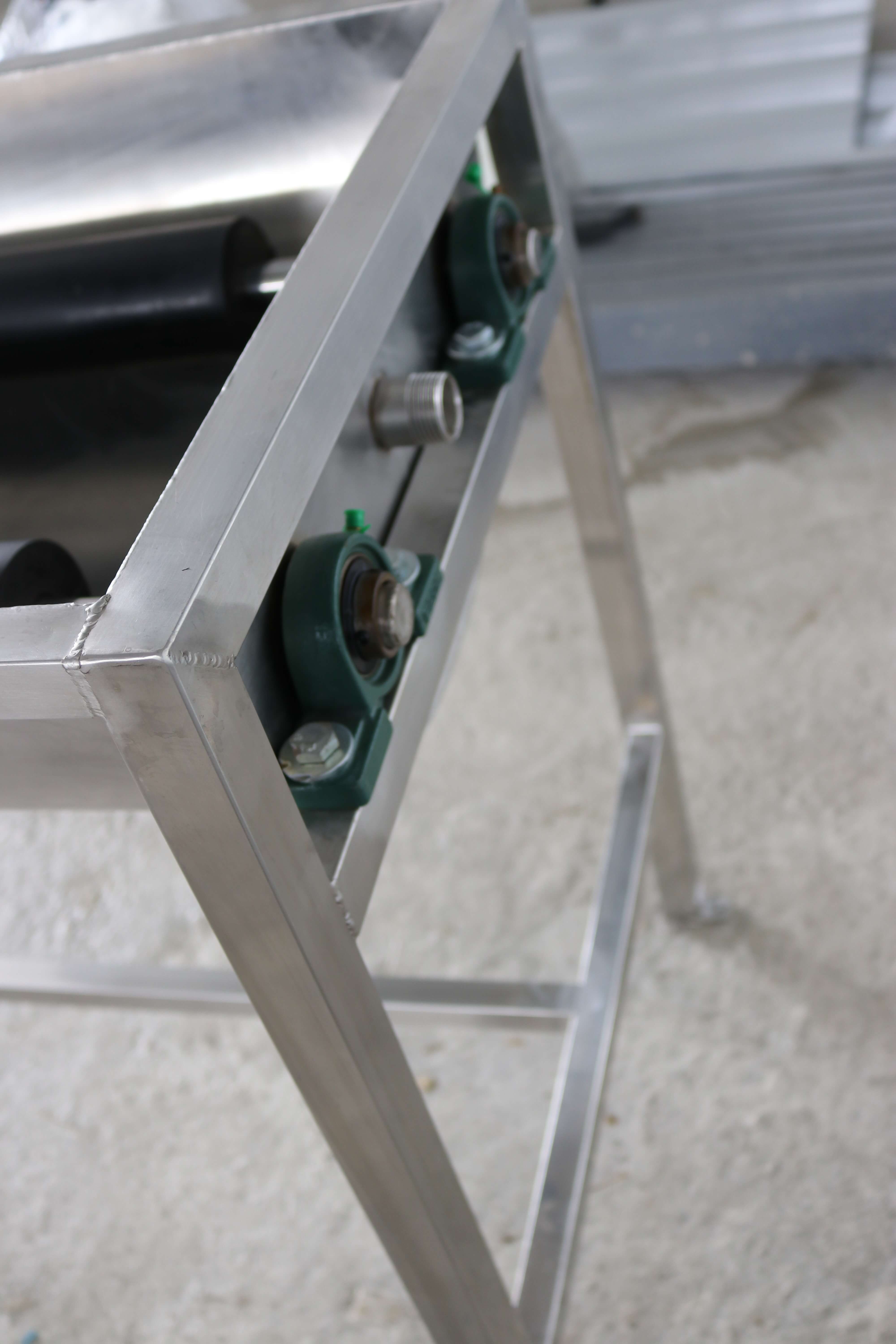 เครื่องล้างถังภายนอกขนาด20ลิตรรุ่น2หัวแบบใช้มือล้าง (Semi‑Automatic External Brusher)