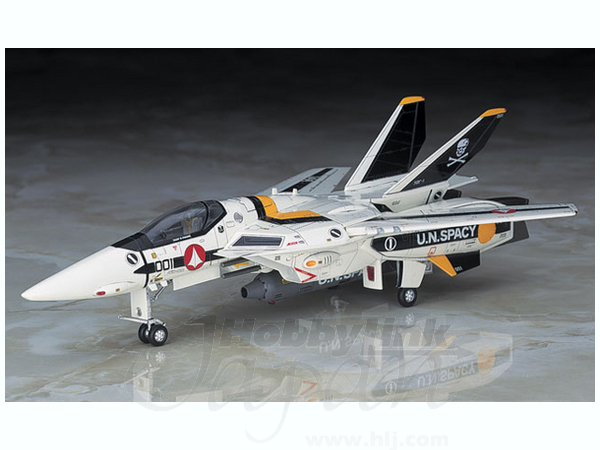 1/72 VF-1A/J/S Valkyrie by Hasegawa