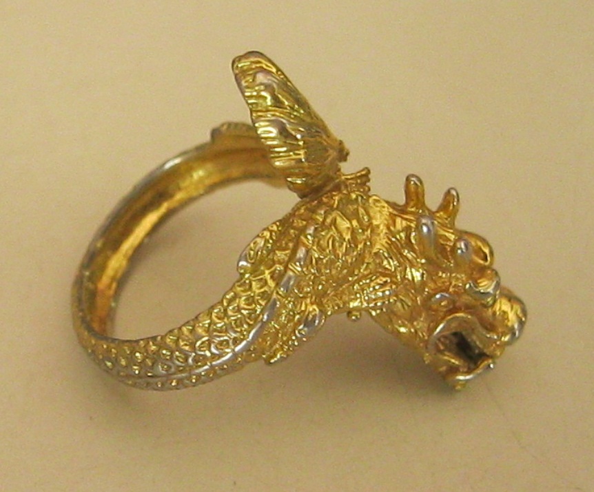 แหวนมังกร (รหัส1911)