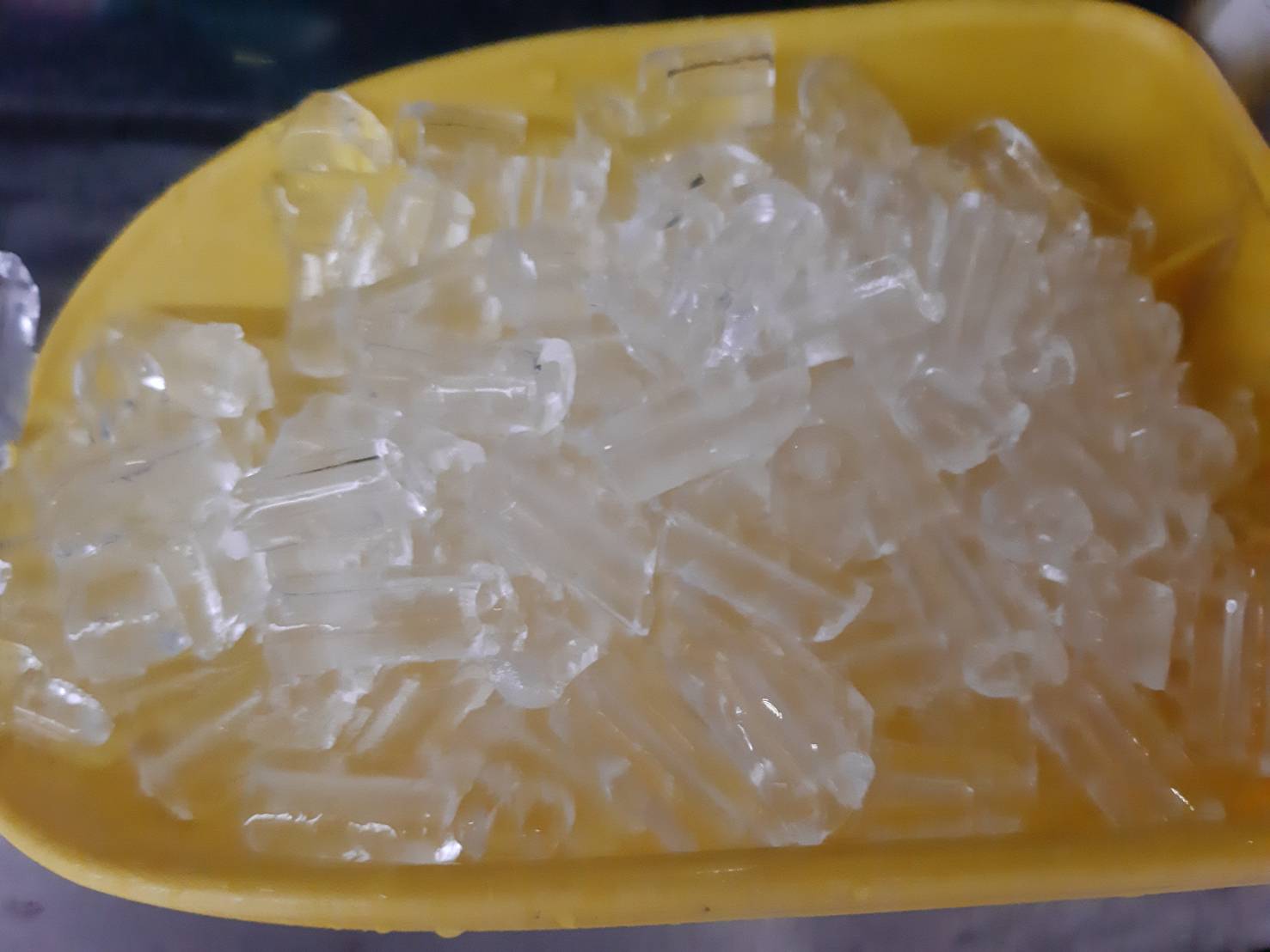 เครื่องผลิตน้ำแข็งหลอดเล็ก 250 กก/วัน รุ่น T.254