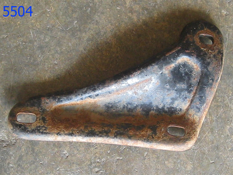ขาท่อไอเสีย C700 (5504)