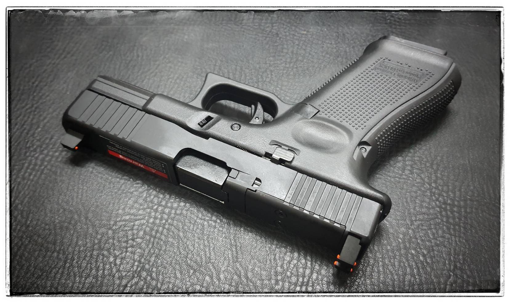 ปืนสั้นระบบแก๊สโบลว์แบล็ค รุ่น G45 MOS E&C สีดำ (EC1305-1)