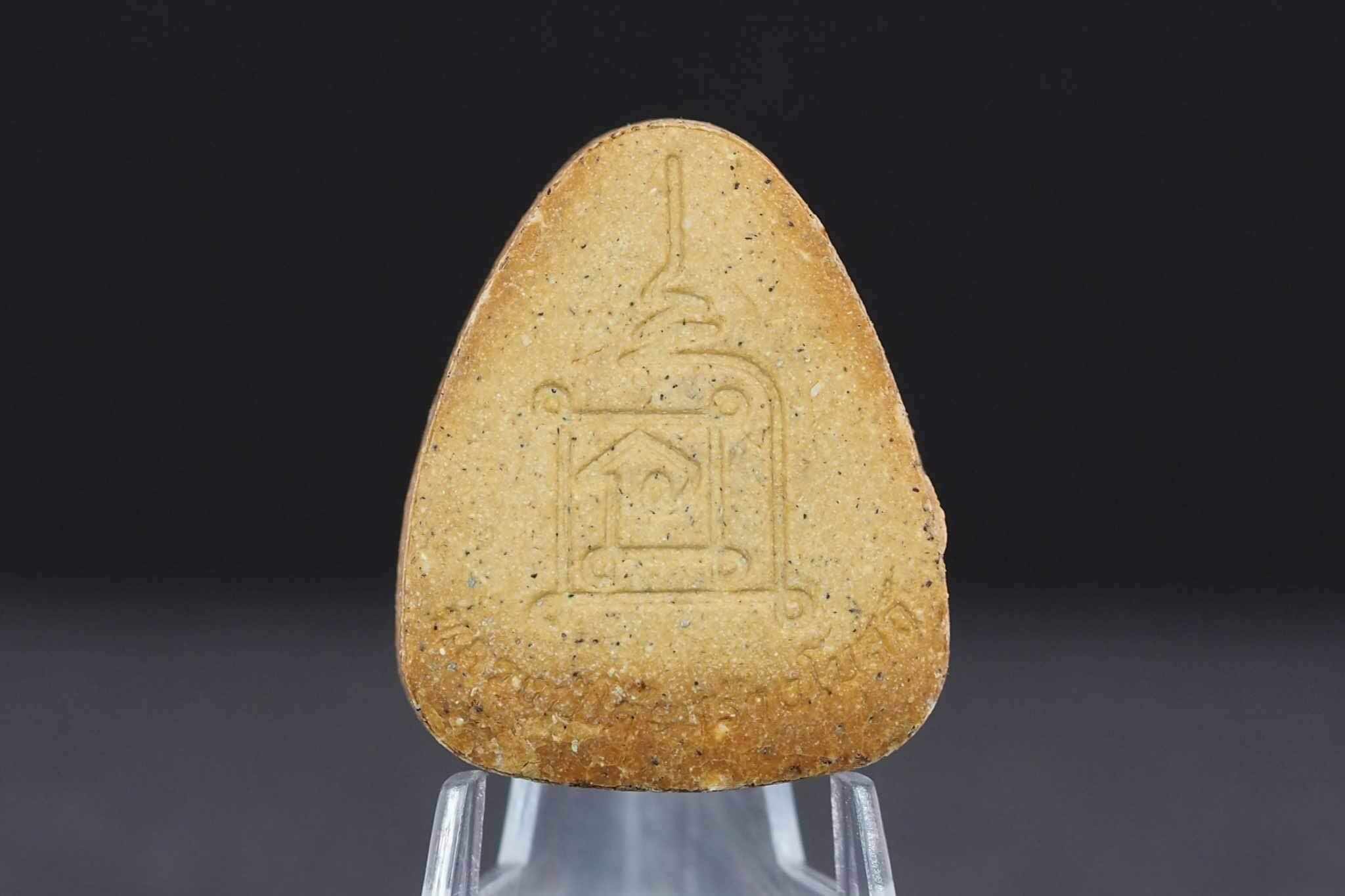 พระปิดตาพิมพ์ปลดหนี้หลวงปู่โต๊ะ เนื้อเกสรฝังตะกรุดเงินแท้ 2 ดอก หลังยันต์นะ รุ่นสร้างโบสถ์วัดบ้านอ้อ