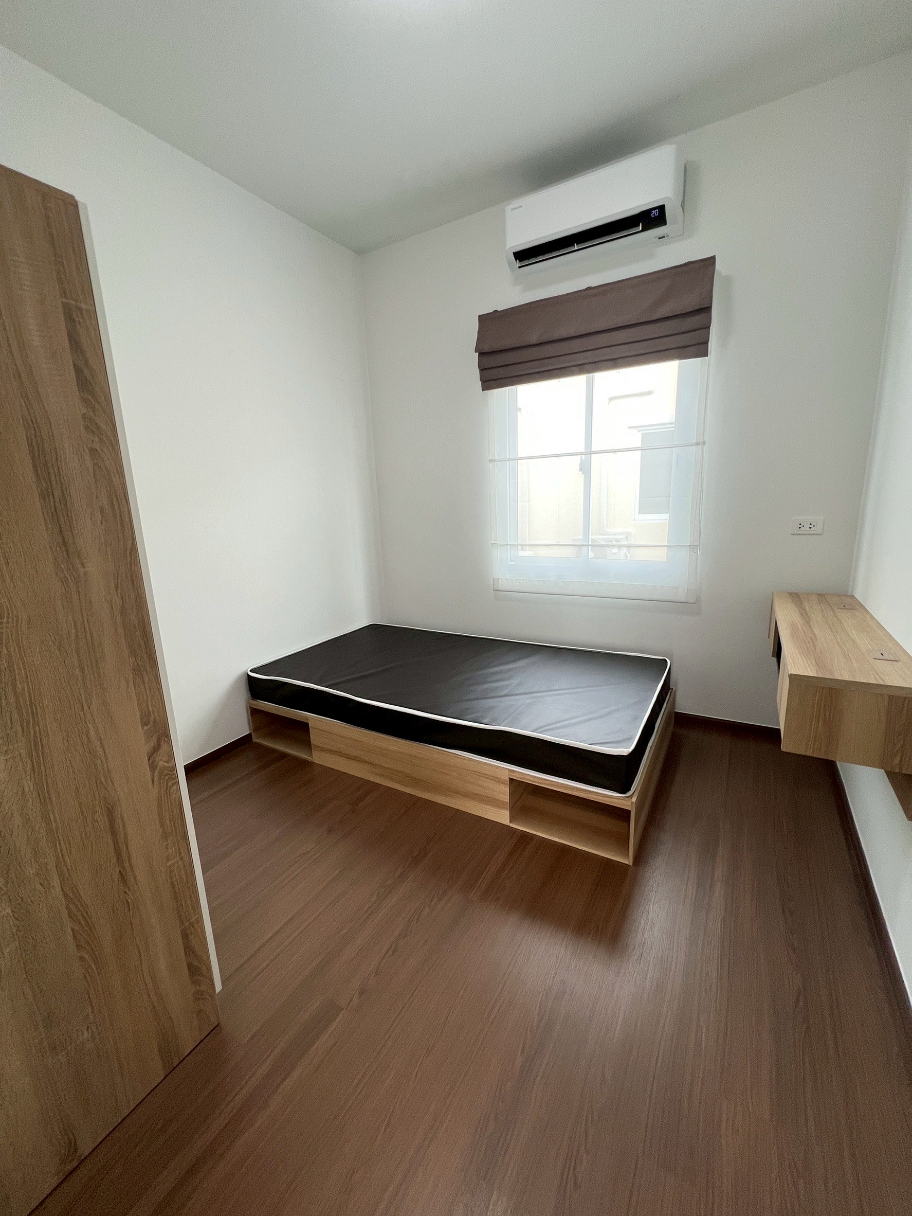 ให้เช่าบ้าน หมู่บ้านเอซเซน ปิ่นเกล้า-ศาลายา (EZZEN) (รหัสทรัพย์ ES25912)