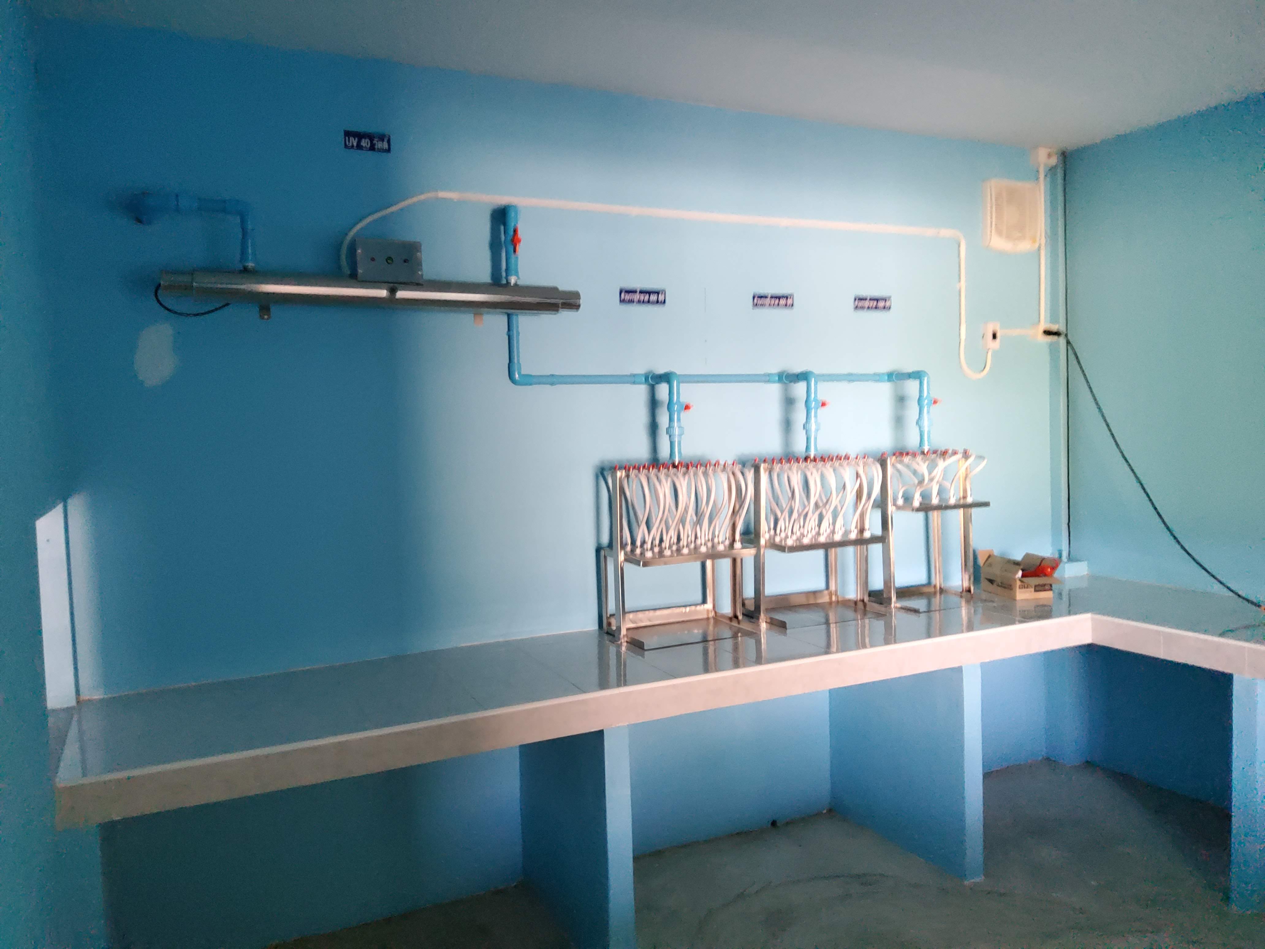 รับติดตั้งโรงงานน้ำดื่มอาร์โอ6คิวพร้อมอุปกรณ์การติดตั้ง