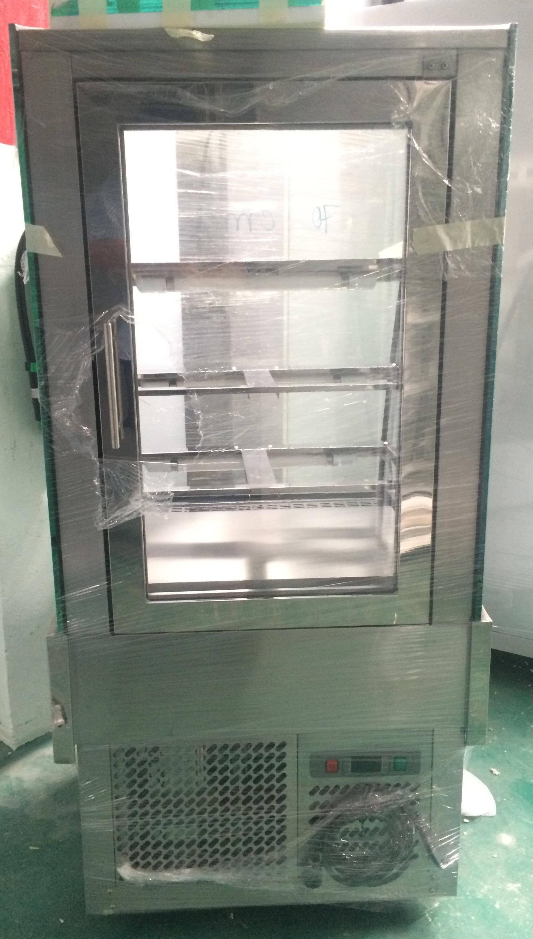 ตู้แช่เค้ก แบบกระจกโค้ง ขนาด 70ซม. รุ่น CK-C70