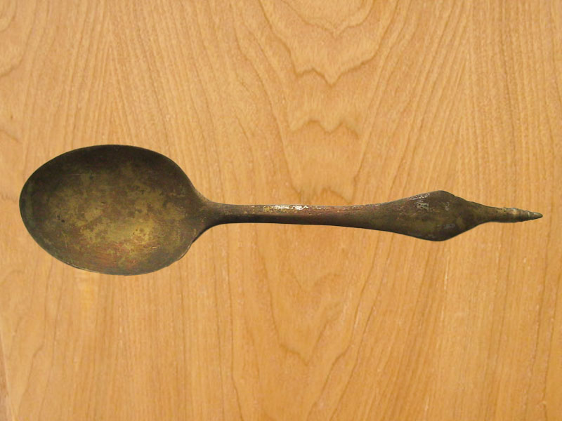 ทัพพีทองเหลือง ก้นหอย (4304)