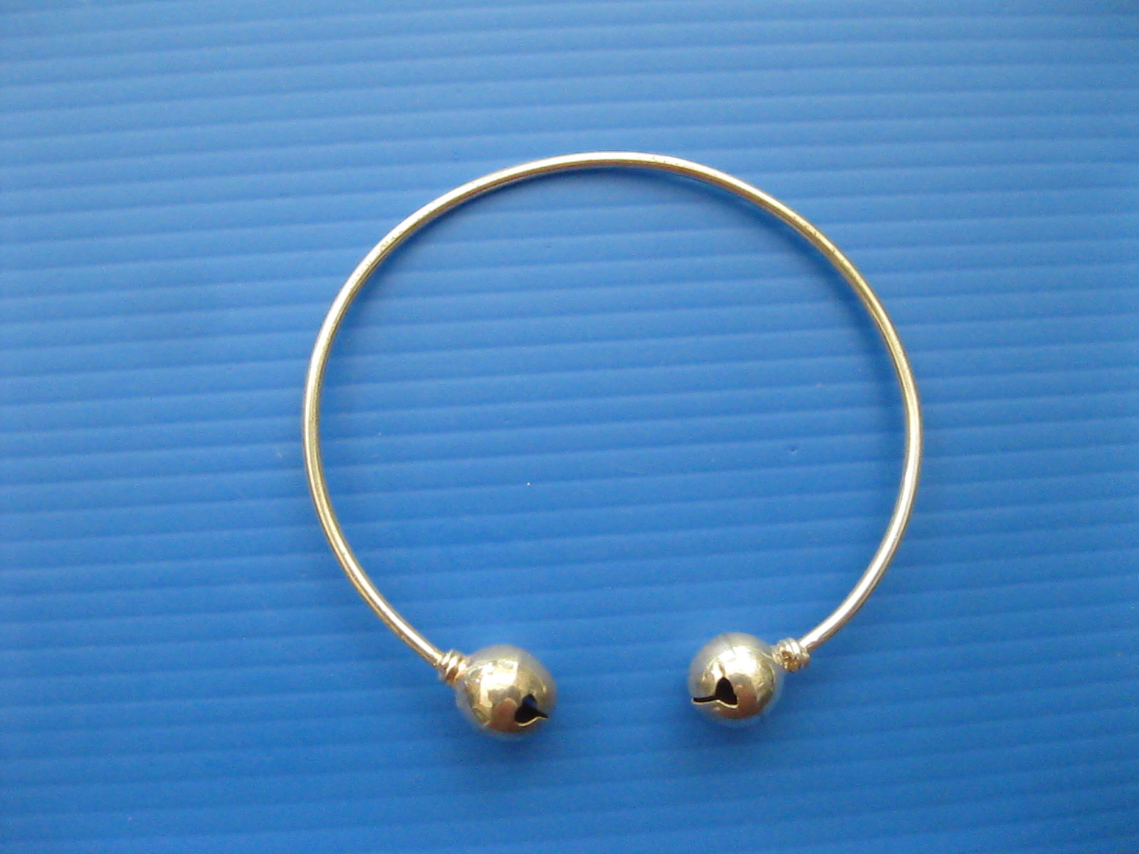 กำไลหัวกระดิ่ง (4405)