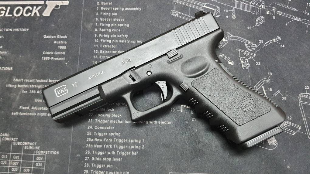 (มือ2) ปืนสั้น Glock17 Bell สีดำ สภาพสวย ยิงได้ปกติ รายละเอียดด้านล่างครับ (B)