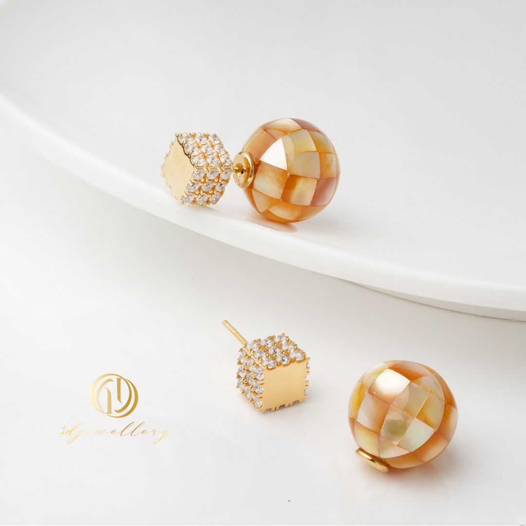 1D Jewellery ต่างหูเงินแท้ 925 ชุบโรเดียม ฝังเพชรสวิส(CZ) 💚 Mosaic Yellow MOP (Pearl) ไข่มุก - สื่อถึงความอบอุ่น ความสมดุล และความสุขในชีวิต