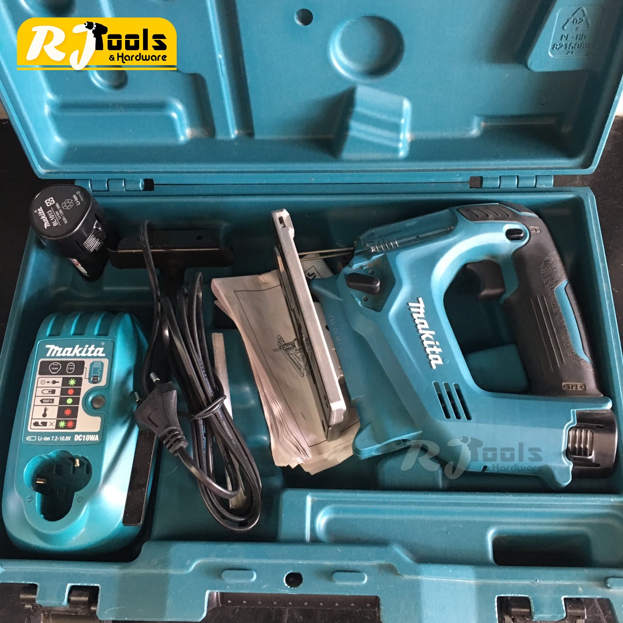 จิ๊กซอร์ไร้สาย Makita รุ่น JV100DWE (10.8V) พร้อมแบตเตอรี่ 2 ก้อน