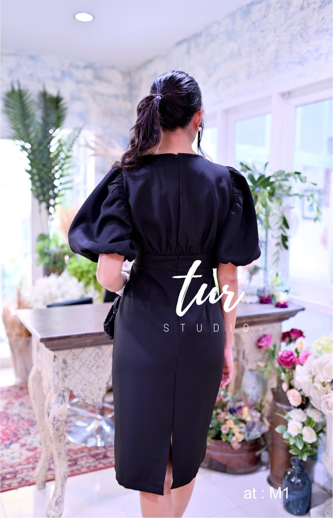 เดรสสีดำ เดรสทรงสวย เรียบหรู s-3xl (ดำแดง)