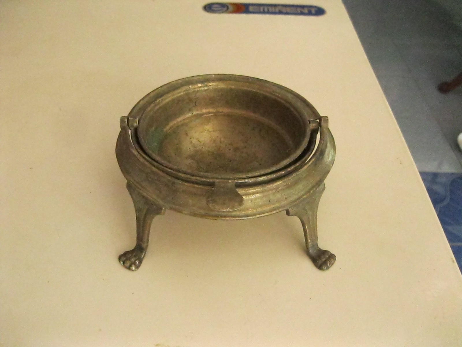 ถ้วยรังนกฮ่องเต้ ทองเหลือง (4126)