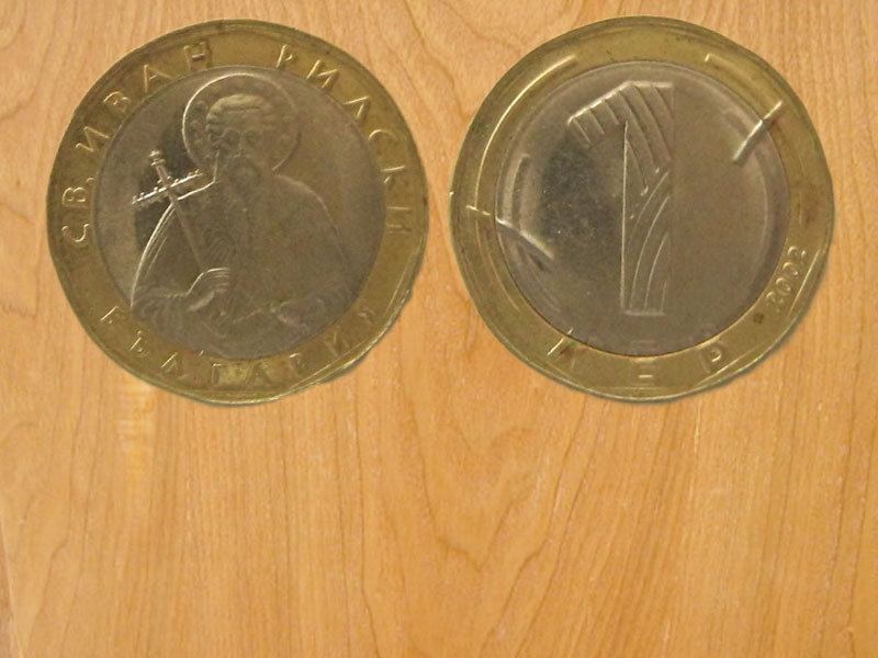 เหรียญต่างประเทศ เหรียญสะสม 2สี ปี 2002 (3412)