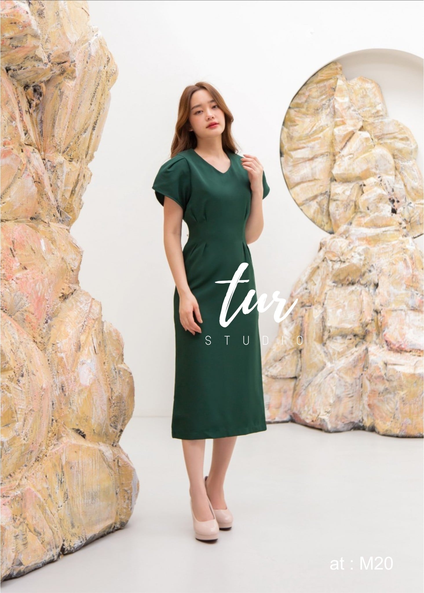 ชุดทำงานสีเขียว คอวี ผ้าสูทผสมเนื้อดี S-3xl (ดำ แดง ส้ม เขียว)