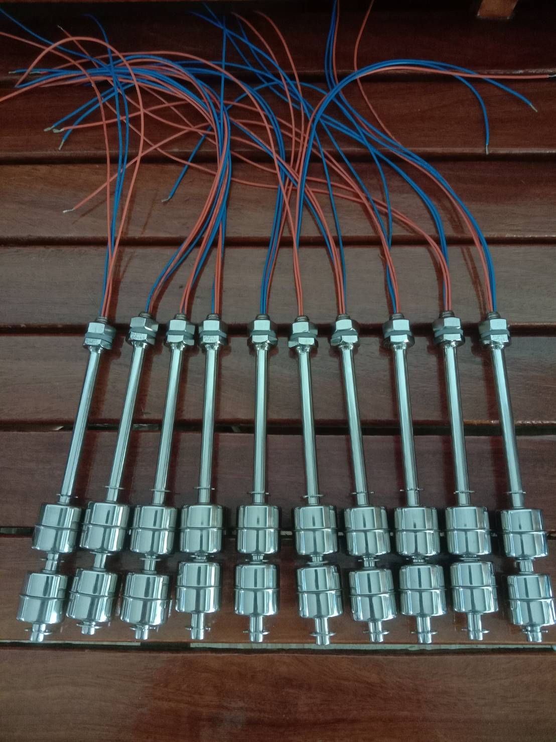 FLOAT SWITCH