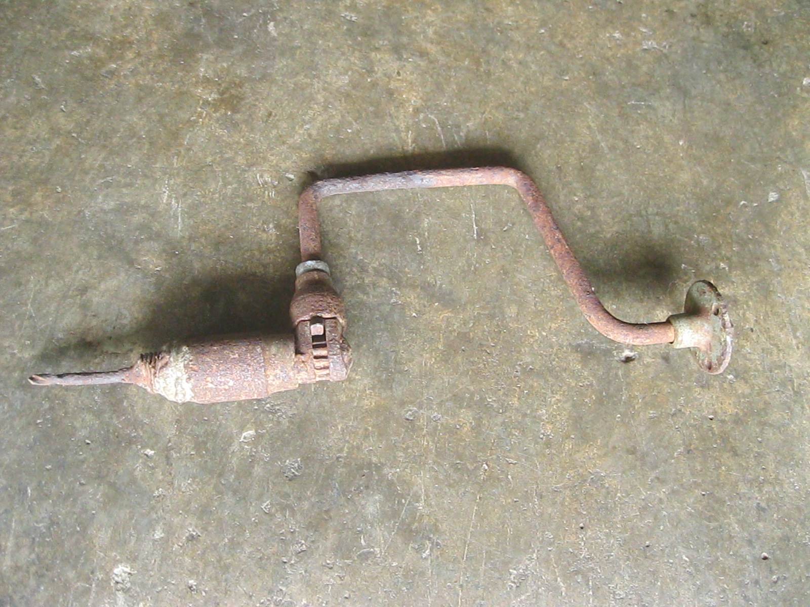 สว่านโบราณ ทำด้วยเหล็ก (4705)