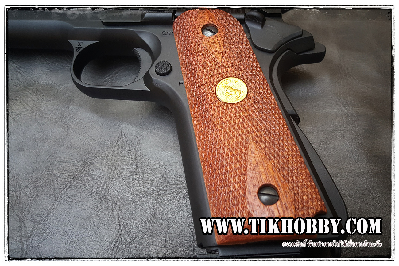 ปืนBB R31 1911 ประกับไม้ บอดี้สีดำ จากค่าย Army