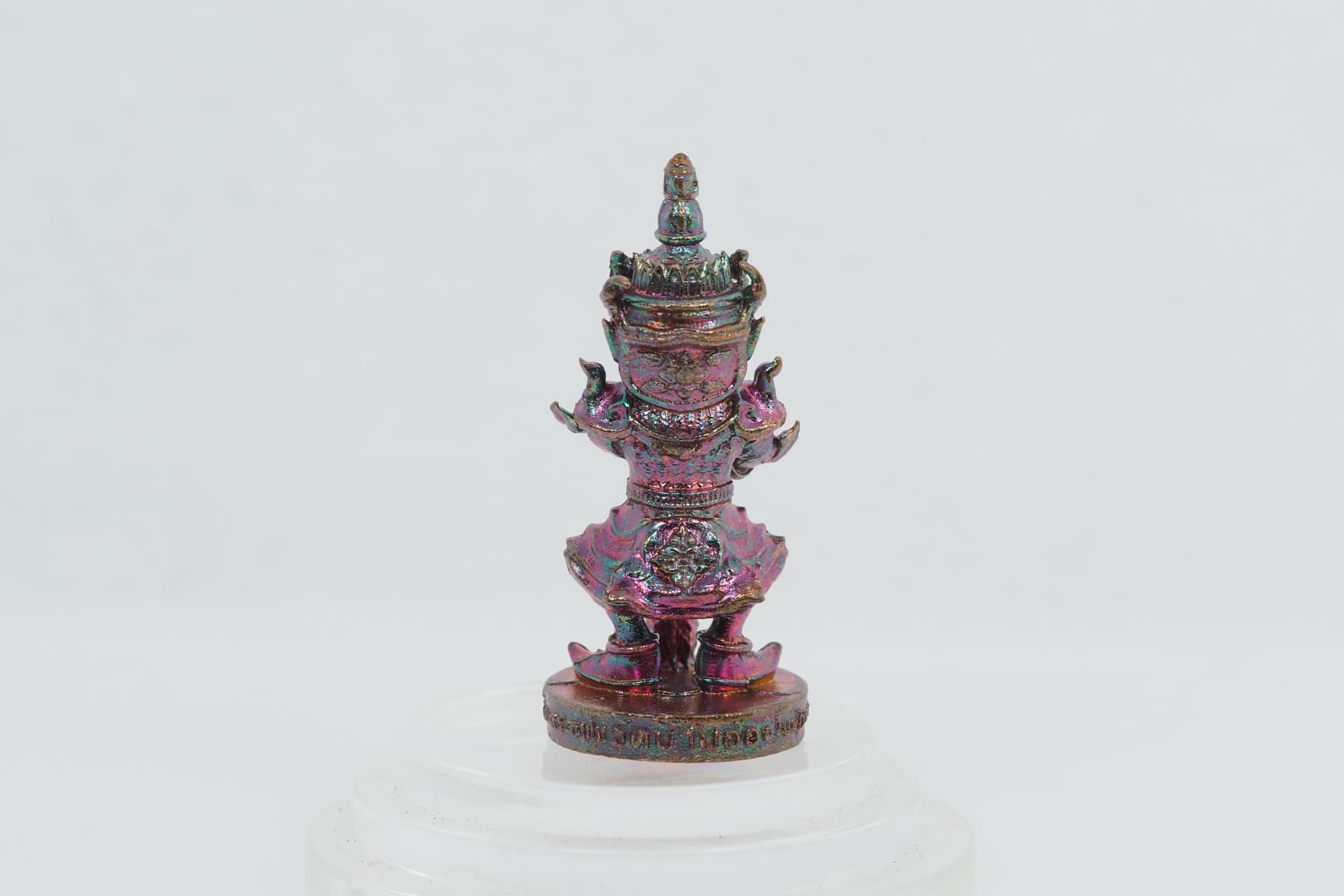 ท้าวเวสสุวรรณ รุ่น เศรษฐีเงินล้าน ขนาดสูง 3.5 ซม. เนื้อโลหะผิวรุ้ง หลวงพ่อเงิน วัดบ้านอ้อ จ.นครราชสีมา