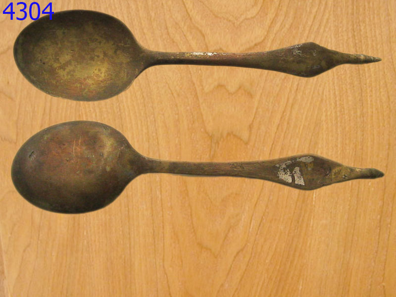 ทัพพีทองเหลือง ก้นหอย (4304)