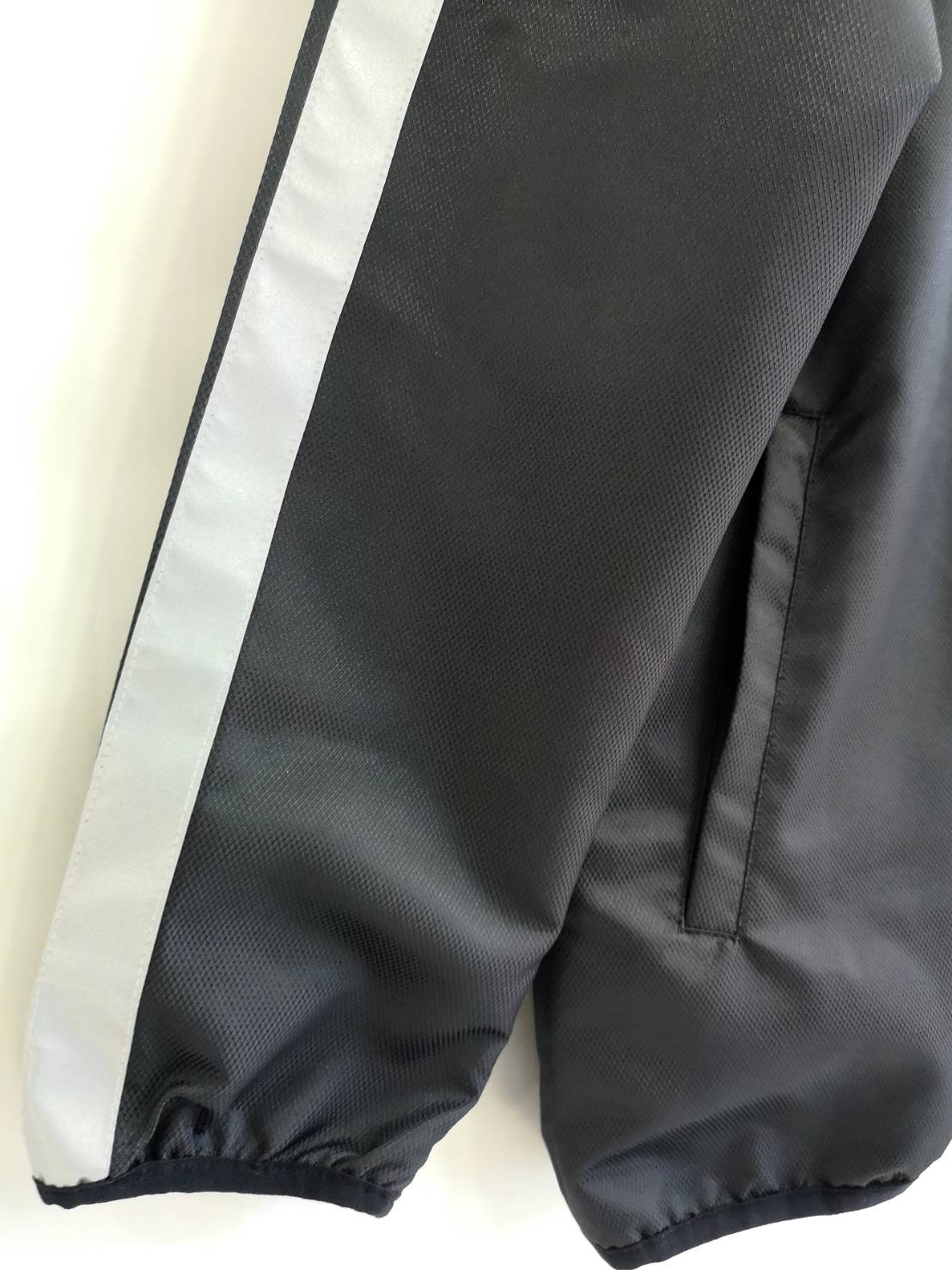 Reflex Sport Jacket 6410 เสื้อแจ็คเก็ตสีดำติดเทปสะท้อนแสงสไตล์สปอร์ต