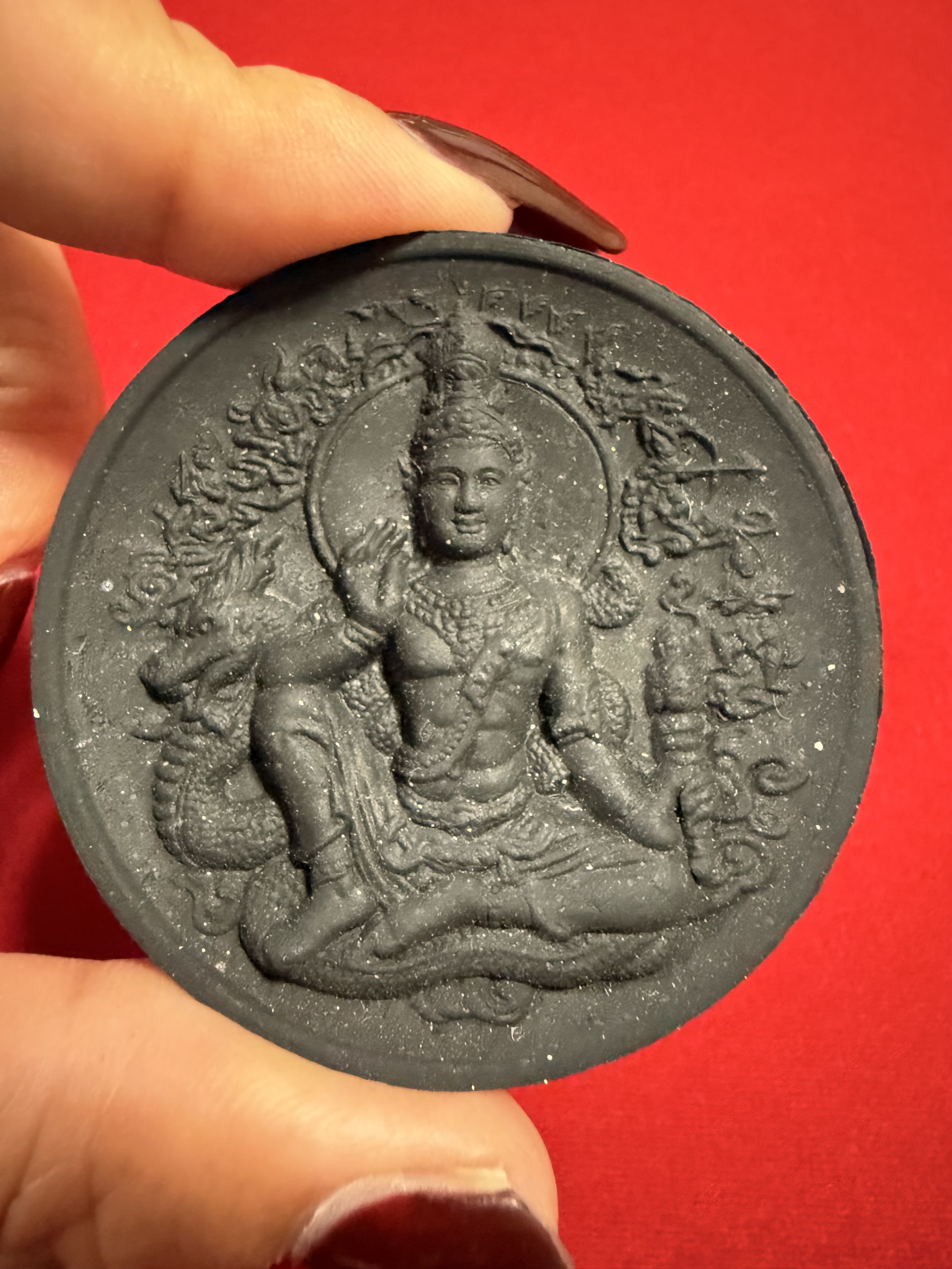 จตุคามรามเทพ รุ่นพุทธภูมิ เนื้อกากยายักษ์หลังตะกรุดทองคำใหญ่1คู่ ธงชัยทองคำ