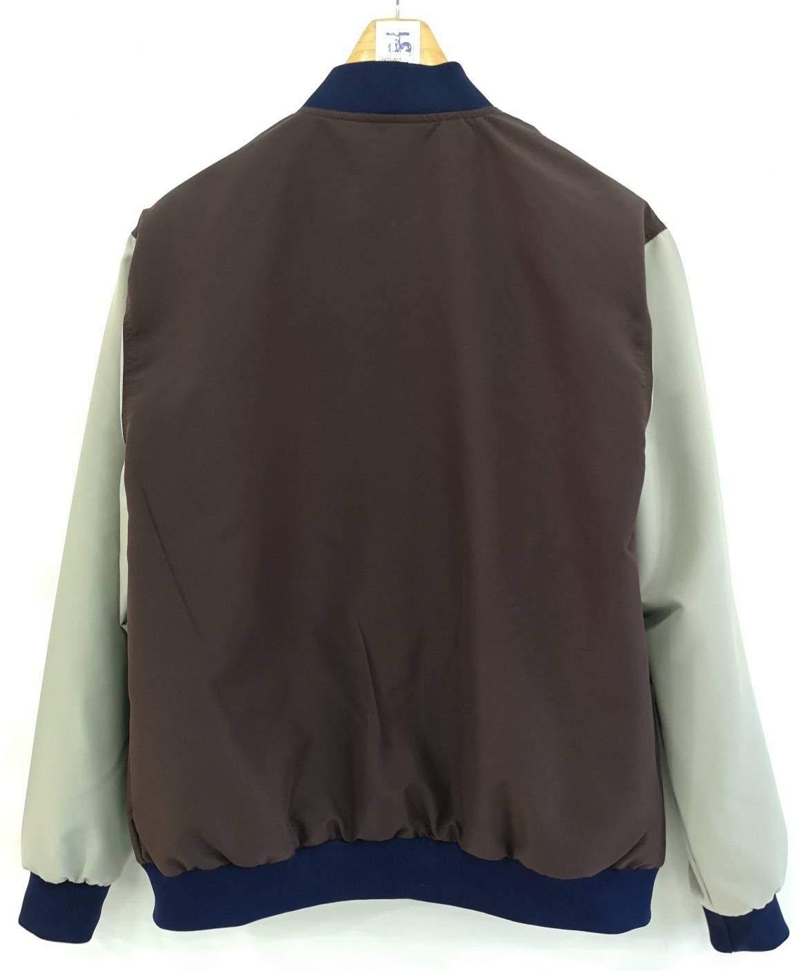 Baseball Jacket 6405 เสื้อแจ็คเก็ตสีน้ำตาลแขนสีเทาสไตล์เบสบอล