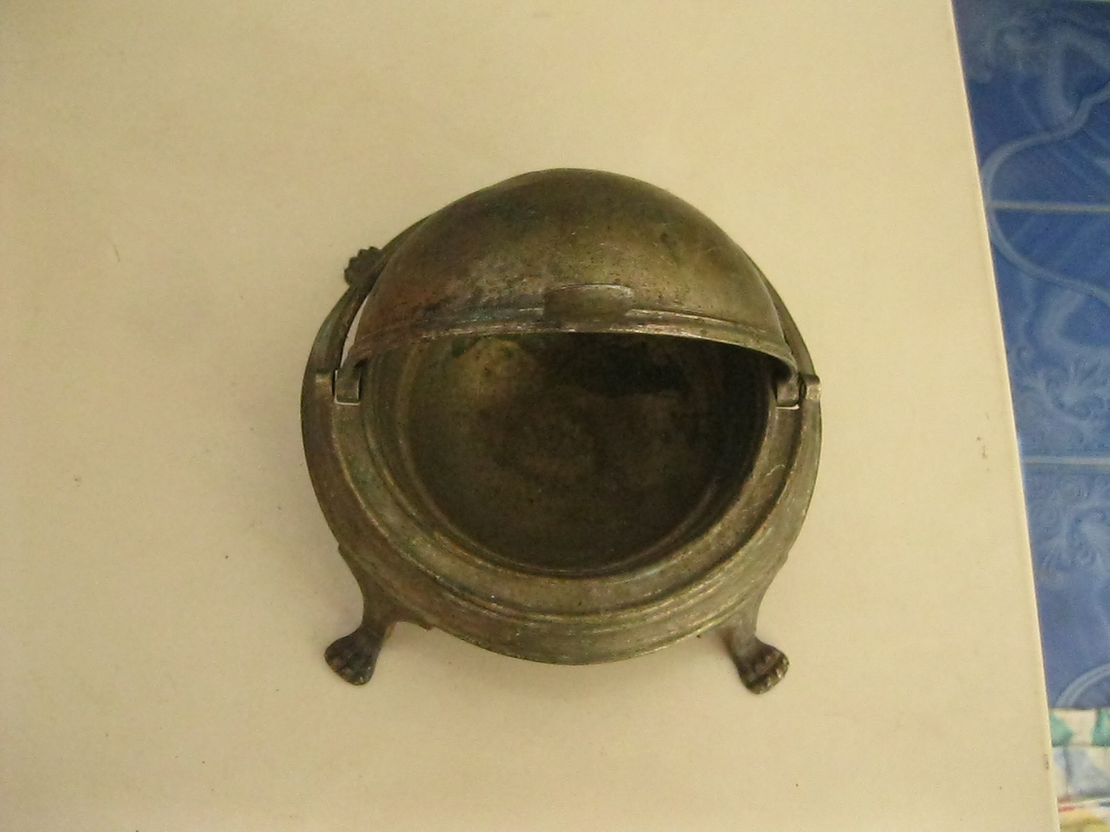 ถ้วยรังนกฮ่องเต้ ทองเหลือง (4126)