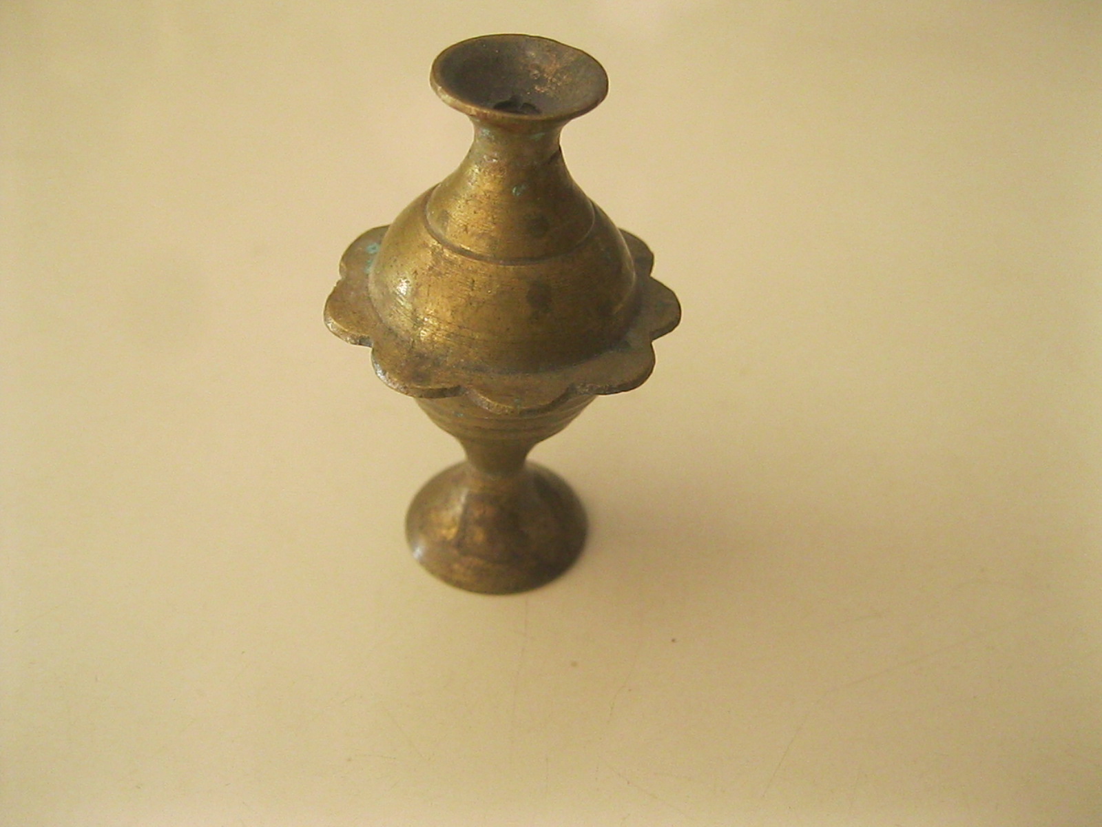 ทองเหลืองของสะสม (4137)