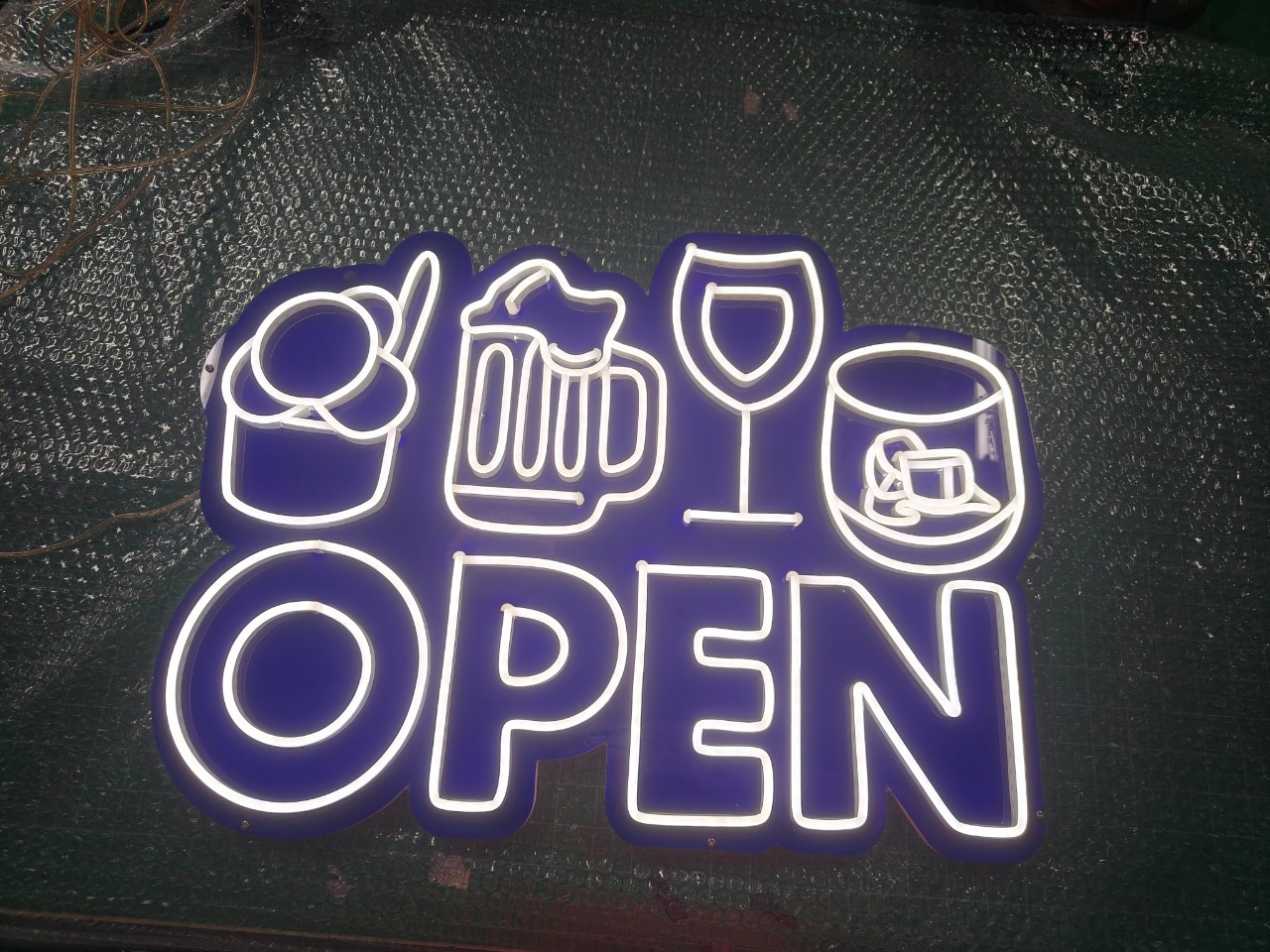 ไฟดัด OPEN