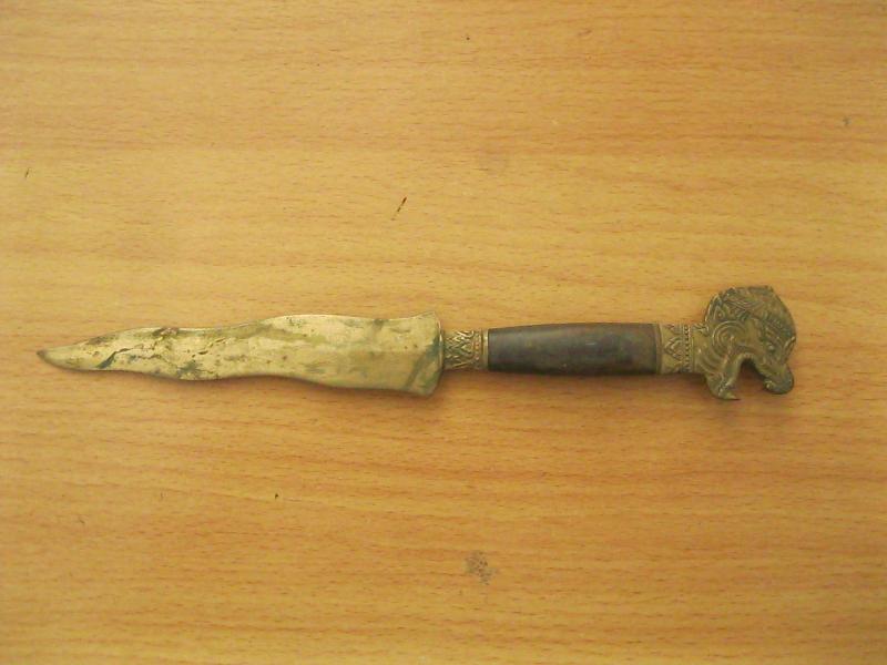 กริชทองเหลือง ด้ามหนุมาน (4338)