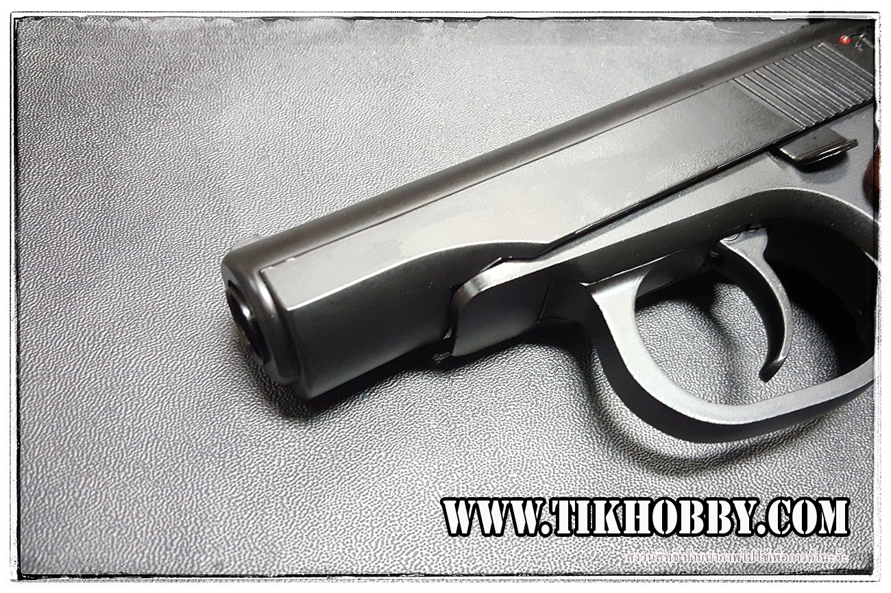 ปืนระบบแก๊สโบลว์แบ๊ค รุ่น Makarov สไลด์ดำระบบCo2 KWC
