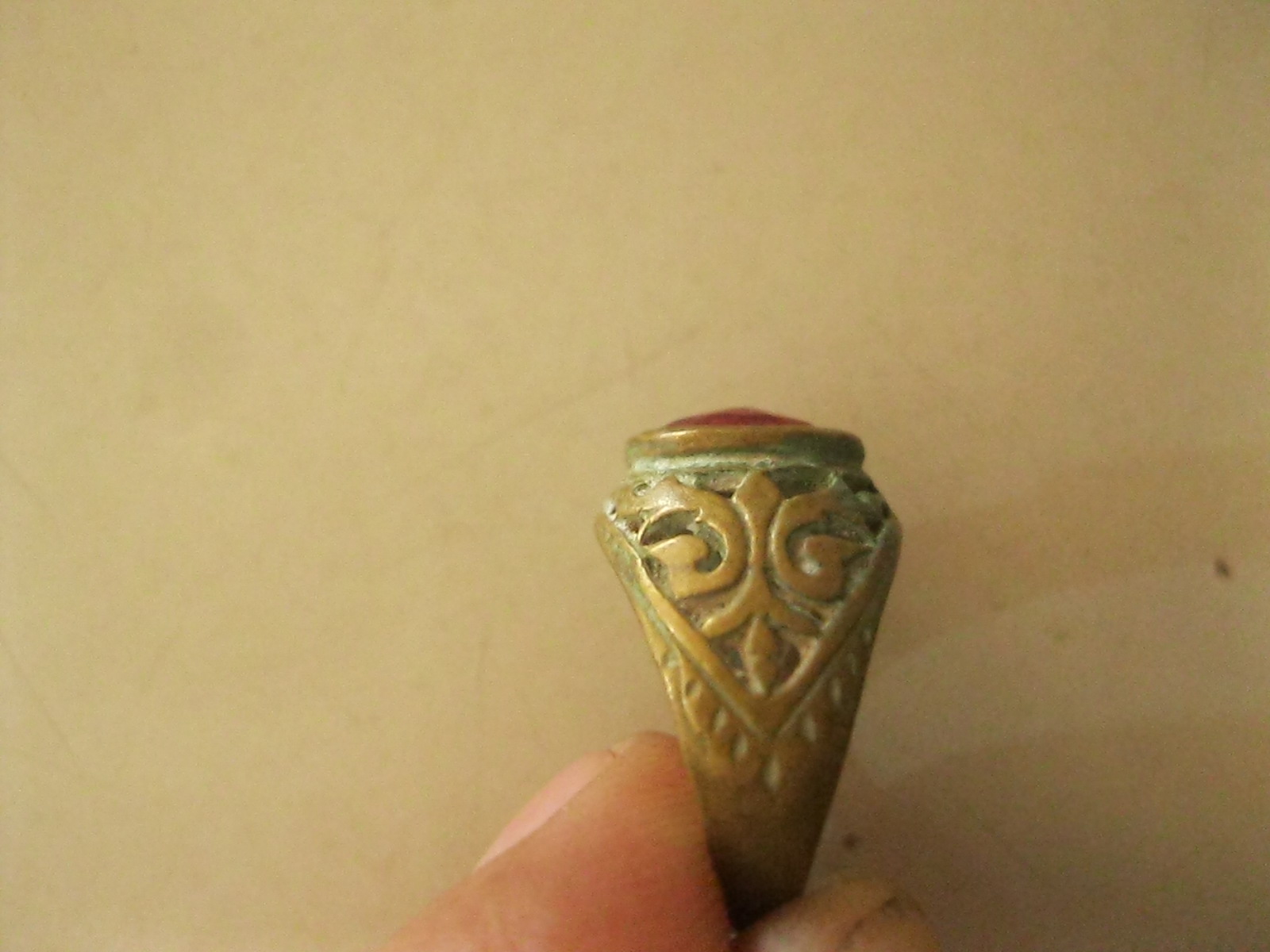 แหวนทองเหลือง พลอยชมพู (4463)