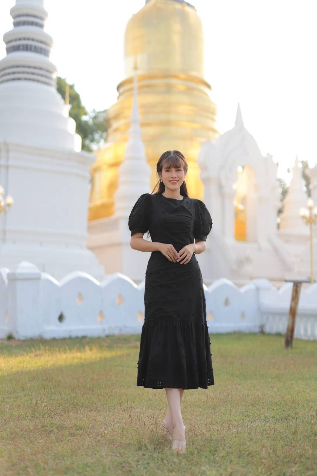 ชุดดำ เดรสสีดำ maxi dressผ้าคอตต้อนฉลุ ผ้าลูกไม้ m-2xl