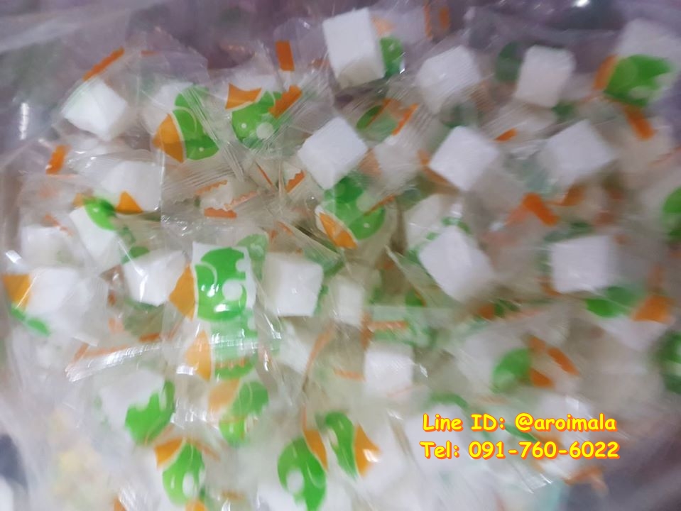 เยลลี่ผลไม้ เยลลี่มะม่วง เยลลี่สตอเบอรี่ เยลลี่ทุเรียน เยลลี่มะพร้าว เยลลี่รสพีช เยลลี่องุ่น เยลลี่สับปะรด Jelly มีหลายรสให้เลือก อร่อยชื่นใจ ยิ่งเคี้ยวยิ่งเพลิน