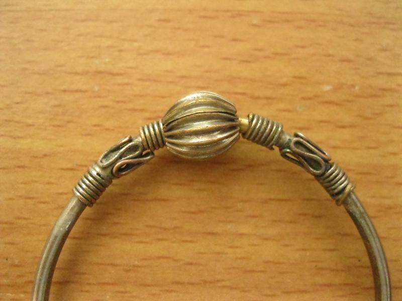 กำไลเกลียวกลาง (4476)