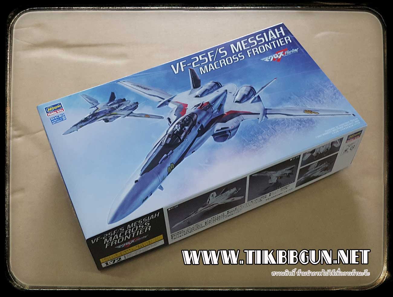 1/72 VF-25F/S Macross Frontier by Hasegawa