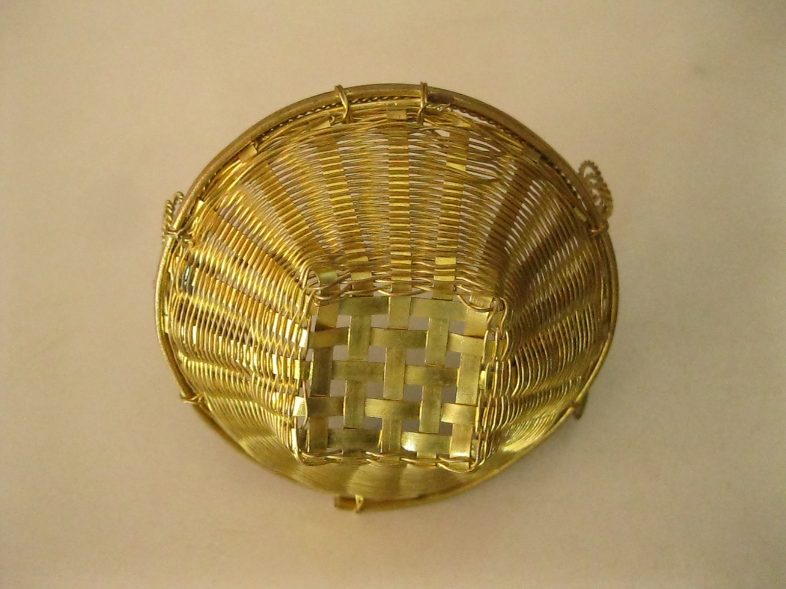 ตะกร้า ทองเหลืองจิ๋ว (4130)