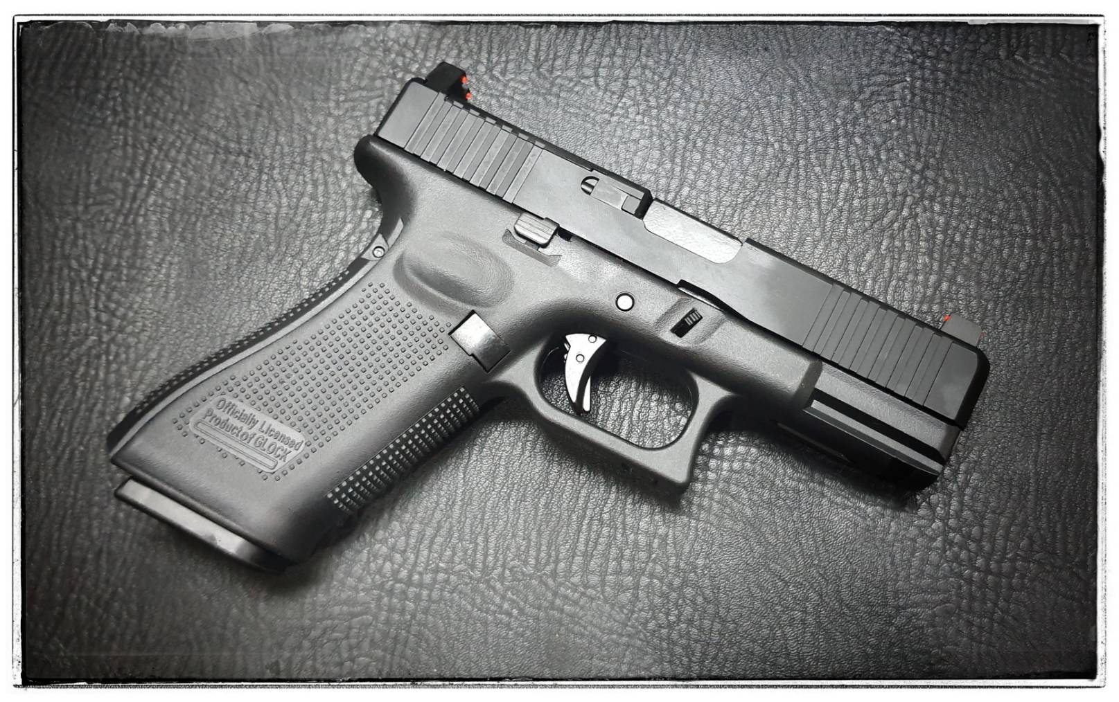 ปืนสั้นระบบแก๊สโบลว์แบล็ค รุ่น G45 MOS E&C สีดำ (EC1305-1)