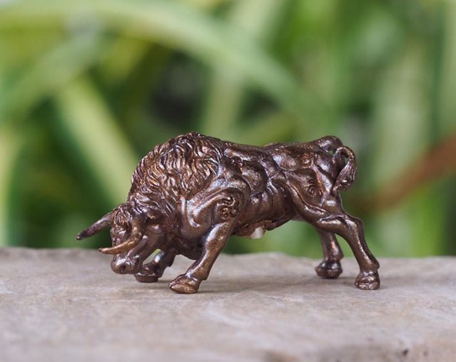 กระทิงมหาอำนาจ จ้าวมันปู ฝังตะกรุดเงิน วัดบ้านอ้อ อ.โนนไทย จ.นครราชสีมา