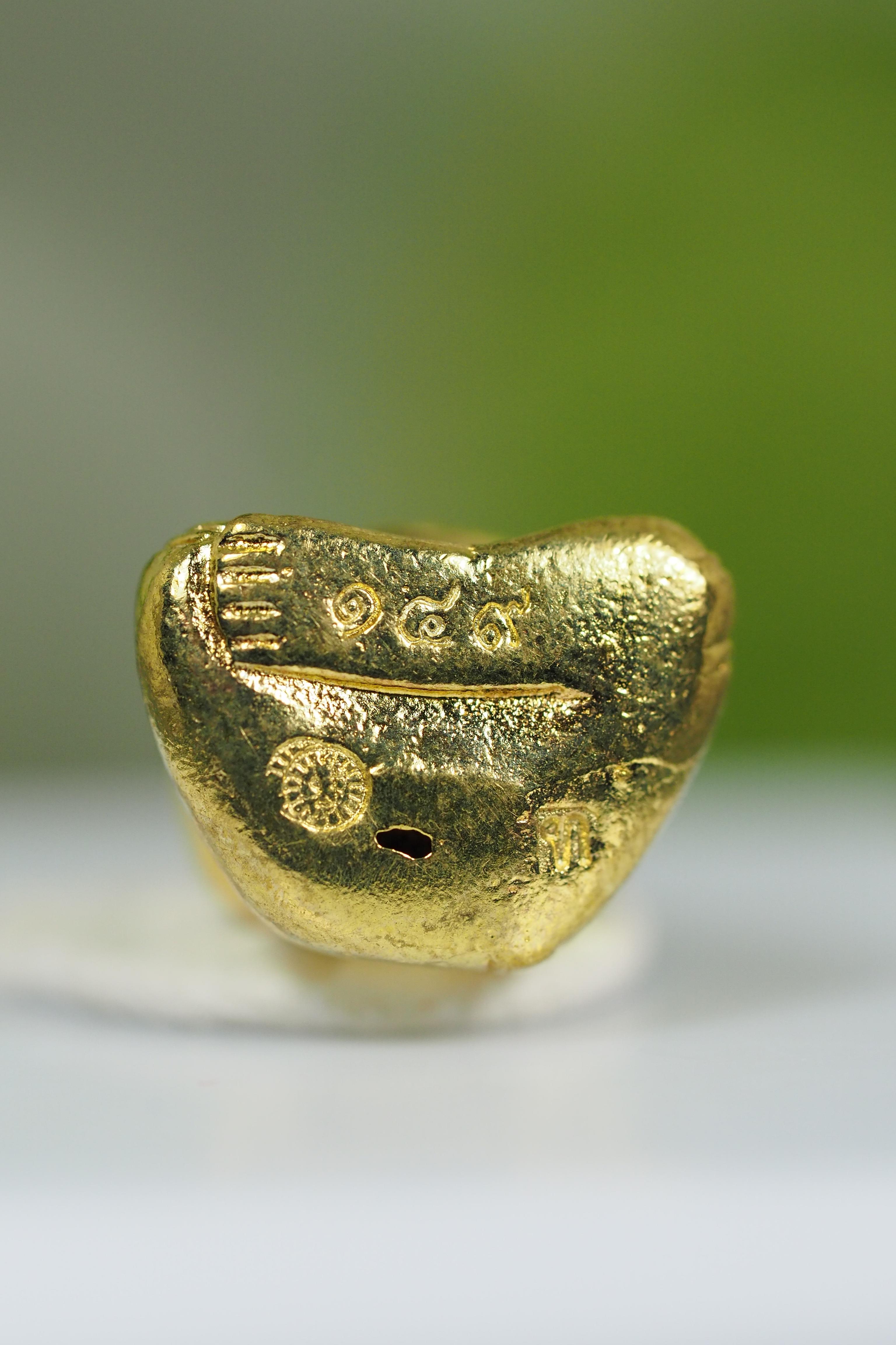 พระปิดตามหาลาภ เนื้อทองทิพย์ หลวงพ่อโปร่ง วัดถ้ำพรุตะเคียน จ.ชุมพร