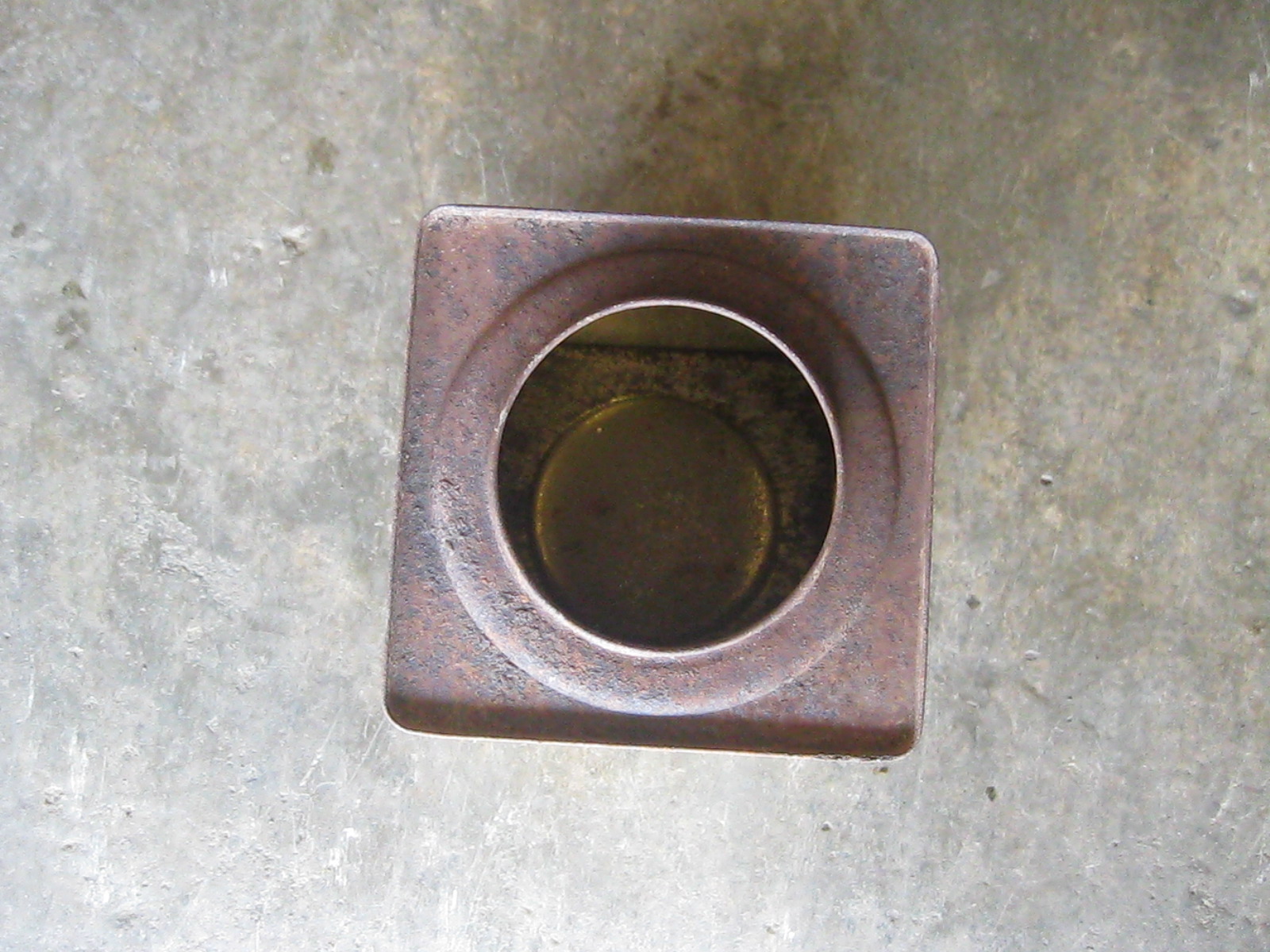 กระป๋องฮอลล์ (4801)