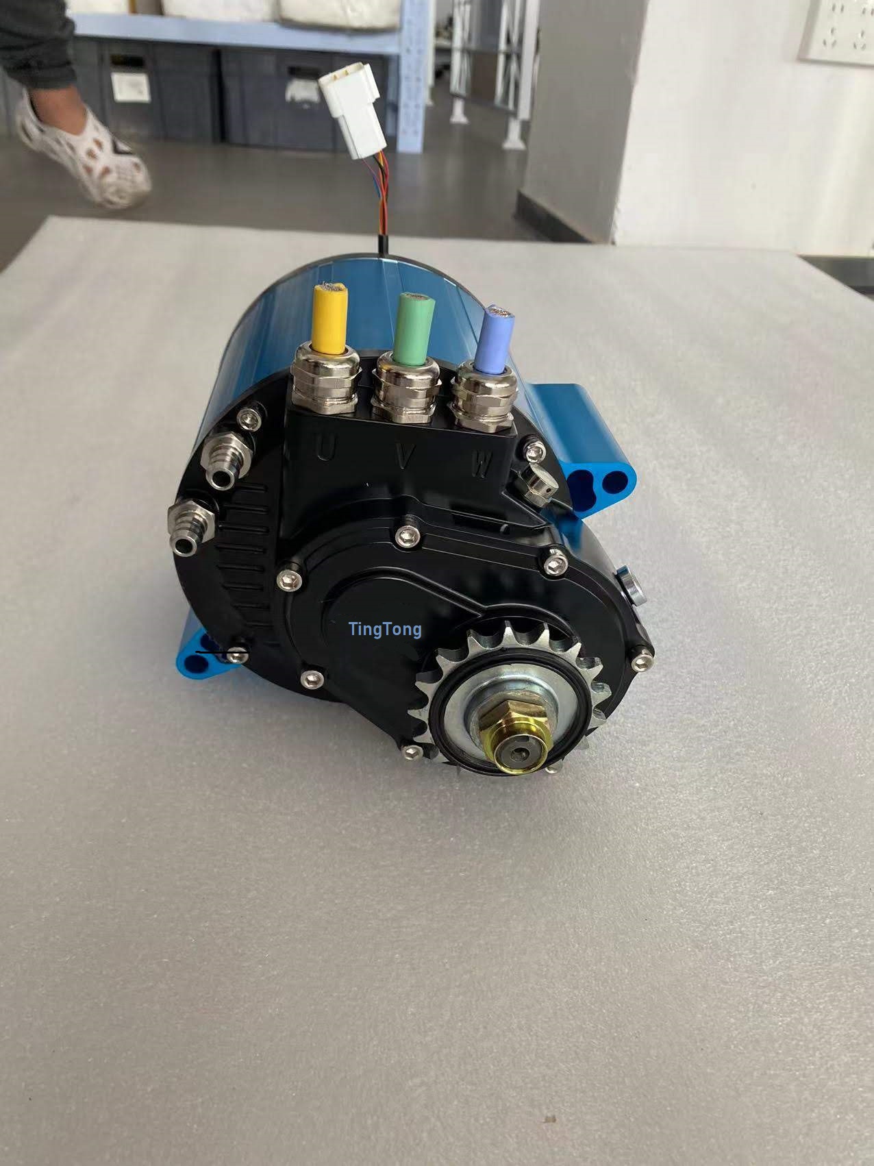 Tingtong MG138-FG watercooling motor with gear reduction 12kw 72v
