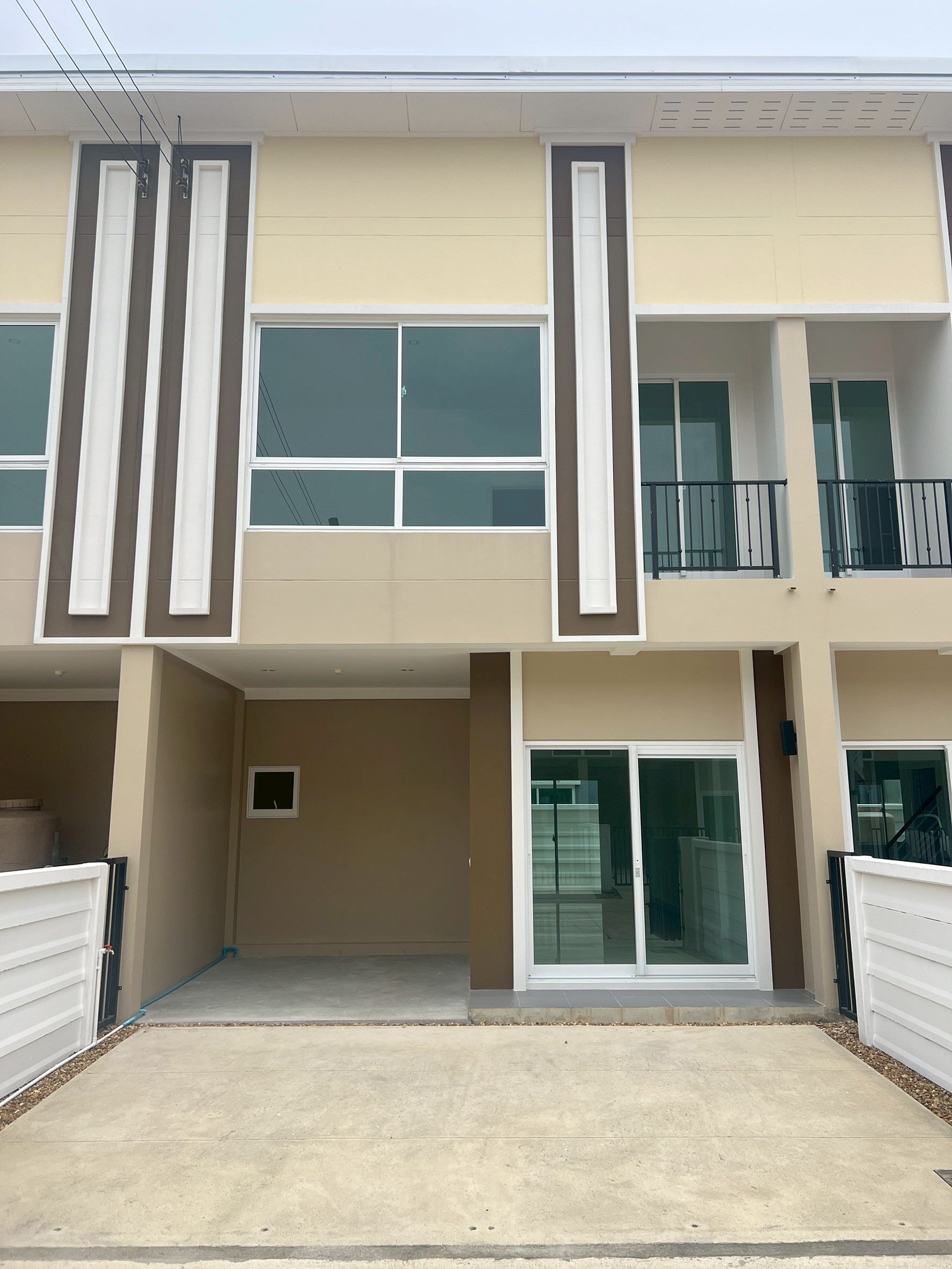 ให้เช่าบ้าน หมู่บ้านเอซเซน ปิ่นเกล้า-ศาลายา (EZZEN) (รหัสทรัพย์ ES25922)