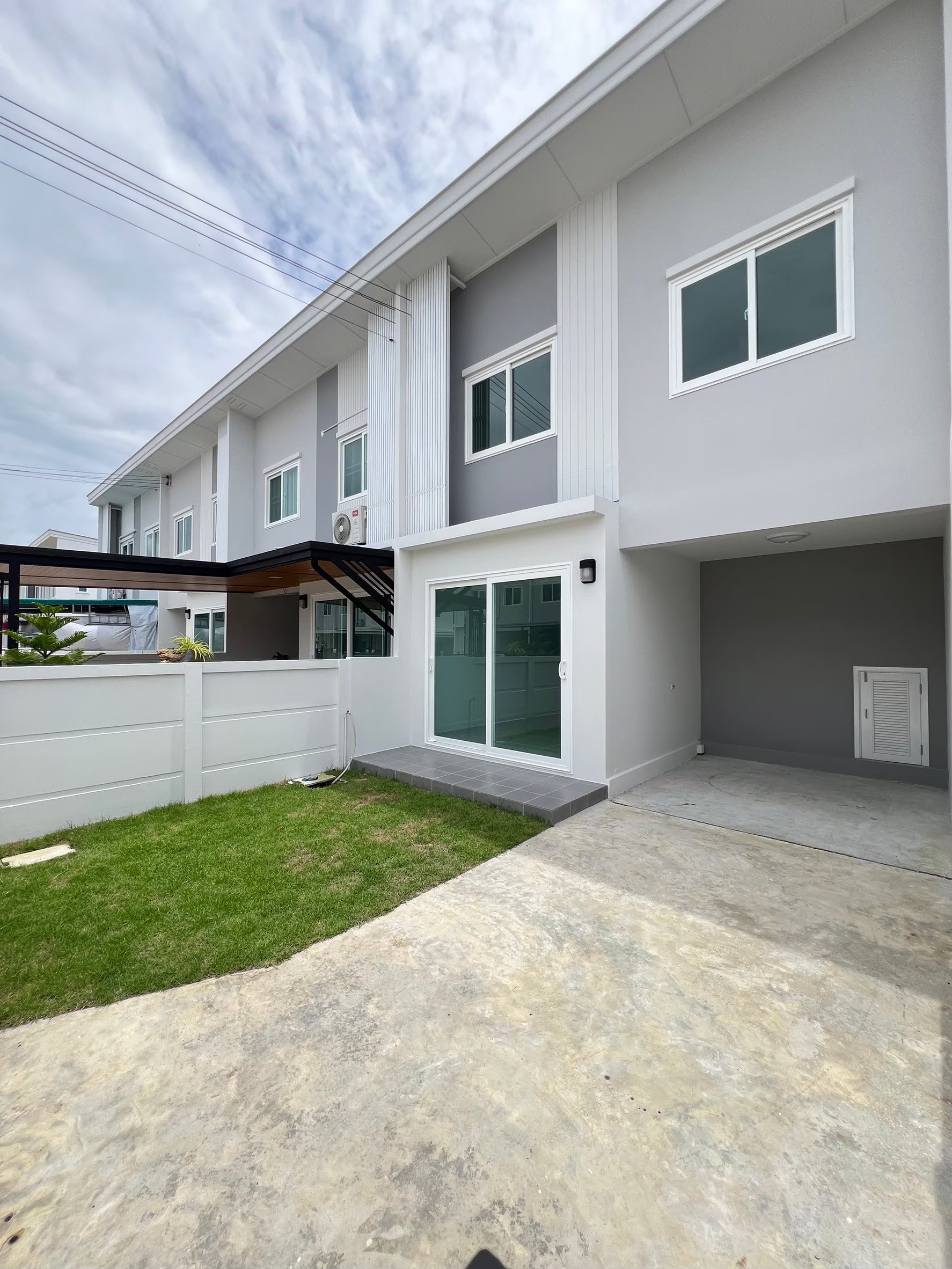 ให้เช่าบ้าน หมู่บ้านคุณาลัย บีกินส์2 ถนนบ้านกล้วย-ไทรน้อย (รหัสทรัพย์ KB222152)