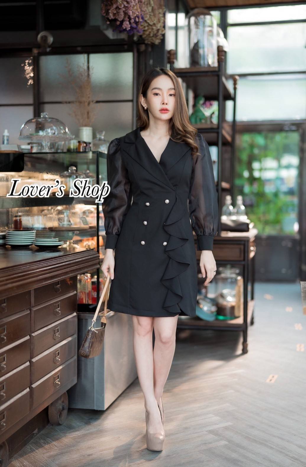 ชุดดำ เดรสทรงเข้ารูปแขนยาวผ้าไหมแก้วไม่คัน s-2xl
